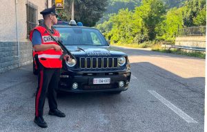 Arquata, lite tra vicini finisce nel sangue: due 40enni denunciati dai Carabinieri